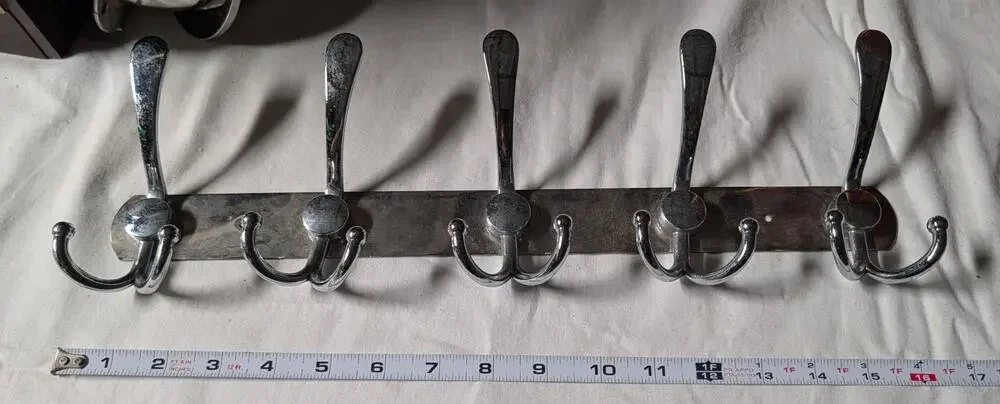 Modern Hook Wall Mount 5 hook 16 in